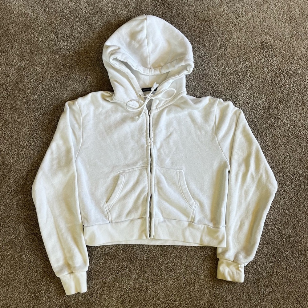 Plain white cropped hoodie🤍